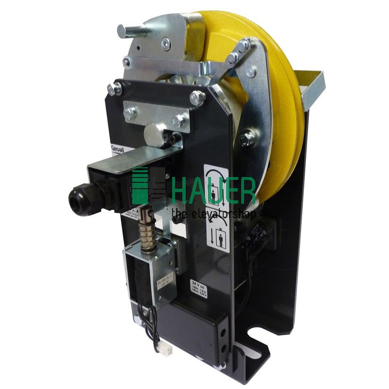 Europe Governor D200 w. UCM,Remote Tripping 230V NC+NO cont.auto reset small bas